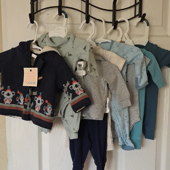 Newborn Bundle - Picture 1 of 16